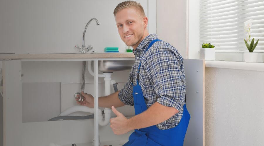 Expert burst pipe repair services in Grand Junction, MI